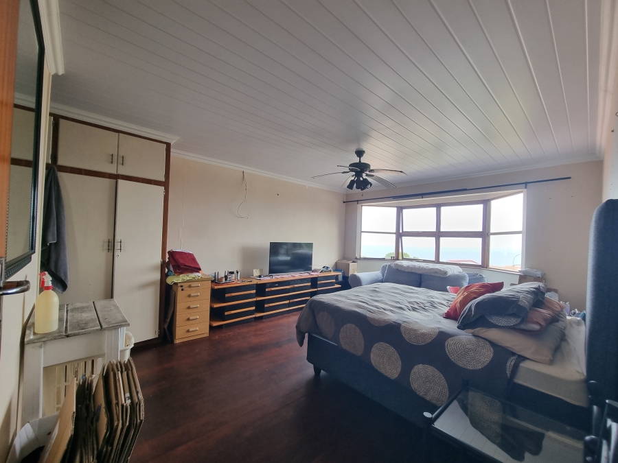 6 Bedroom Property for Sale in Dana Bay Western Cape